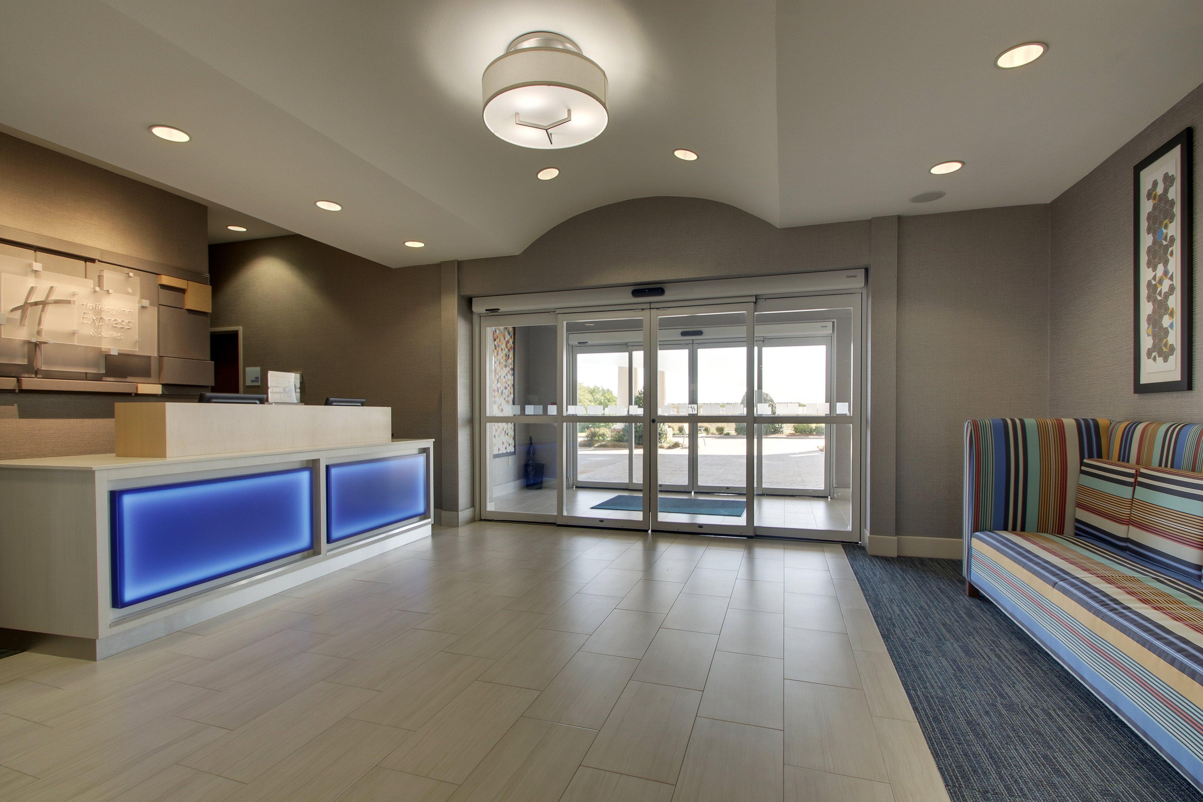 Holiday Inn Express Vernon College Area Highway 287 By Ihg Εξωτερικό φωτογραφία